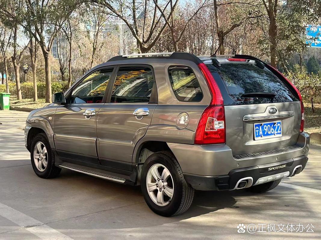 悦达起亚狮跑2012款,起亚狮跑2012款车型