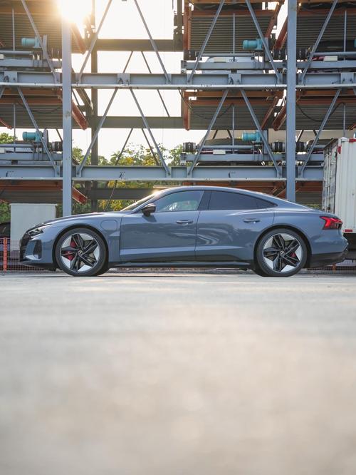 奥迪rs系列 奥迪rs系列是跑车吗