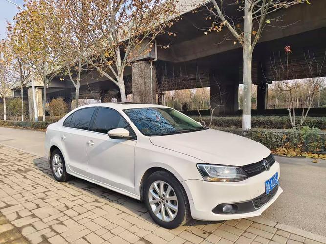 大众速腾2013款图片(13款速腾价格)