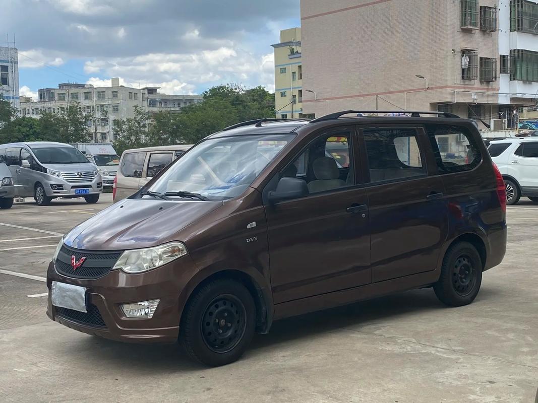 二手面包车1万以内,二手个人面包车急卖