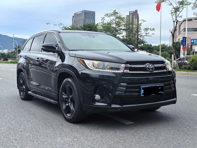 丰田汉兰达18款／丰田汉兰达18款油耗怎么样