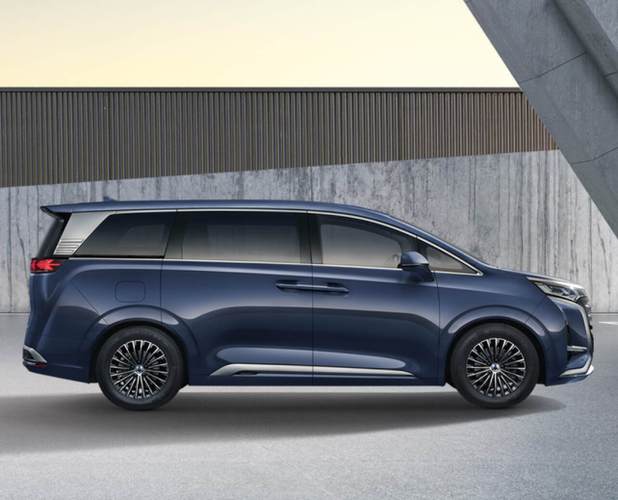 【腾势商务车2024款最新款,腾势轿车】