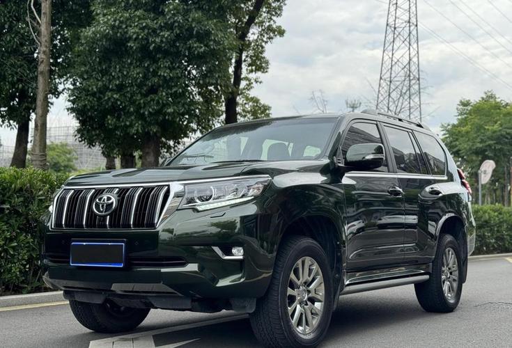 丰田有几款越野suv,丰田越野车有哪些款式