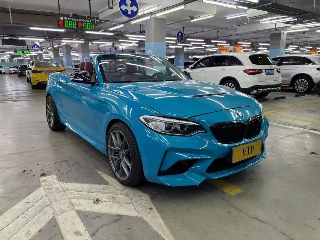 宝马老款敞篷跑车,宝马敞篷车有哪几款多少钱