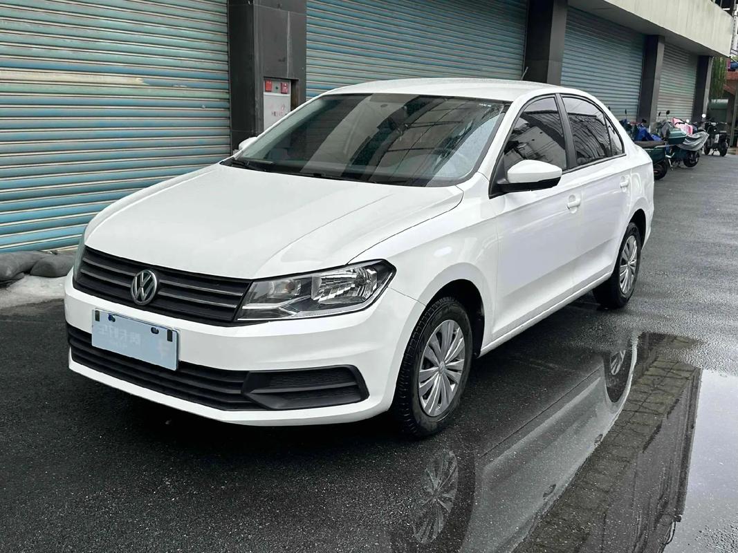 【2022年新款桑塔纳多少钱,最新款的桑塔纳多少钱】