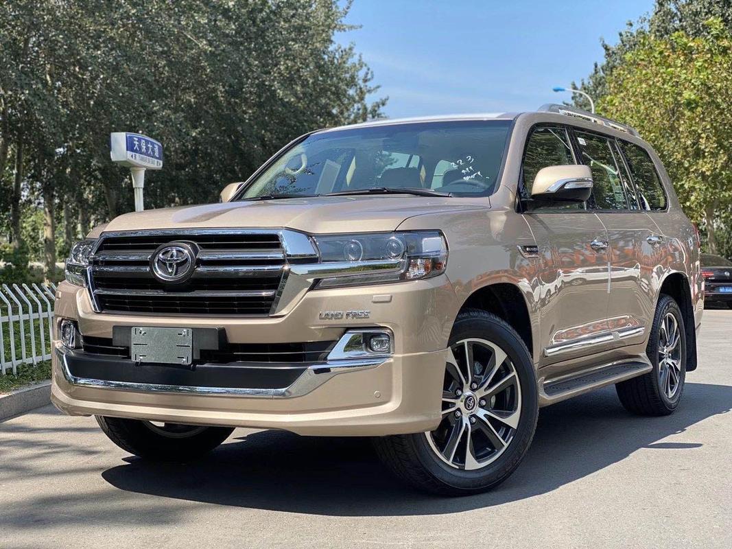 兰德酷路泽图片大全大图(兰德酷路泽图片大全大图真实)