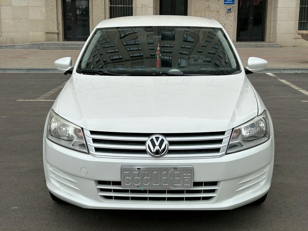 2014年的桑塔纳能卖多少钱 2014年的新桑塔纳大概二手车值多少钱